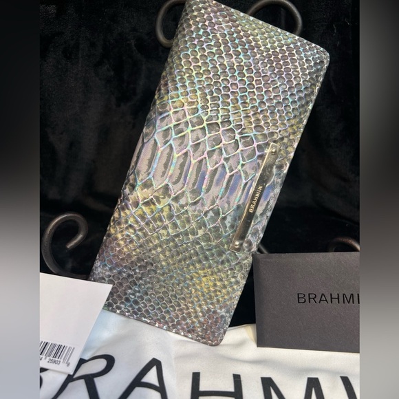 BRAHMIN “Moonstone Seville” ADY WALLET NWT - Picture 10 of 17